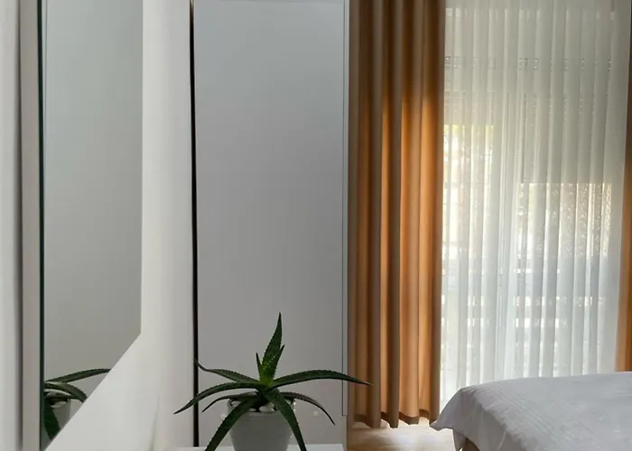 Beratinus In Center Apartment