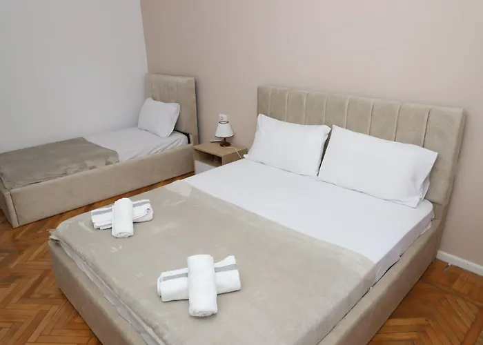 Beratinus In Center Apartment Berat